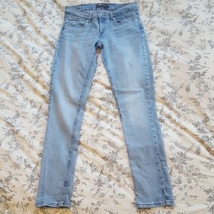 Levi's 524 Skinny Jeans